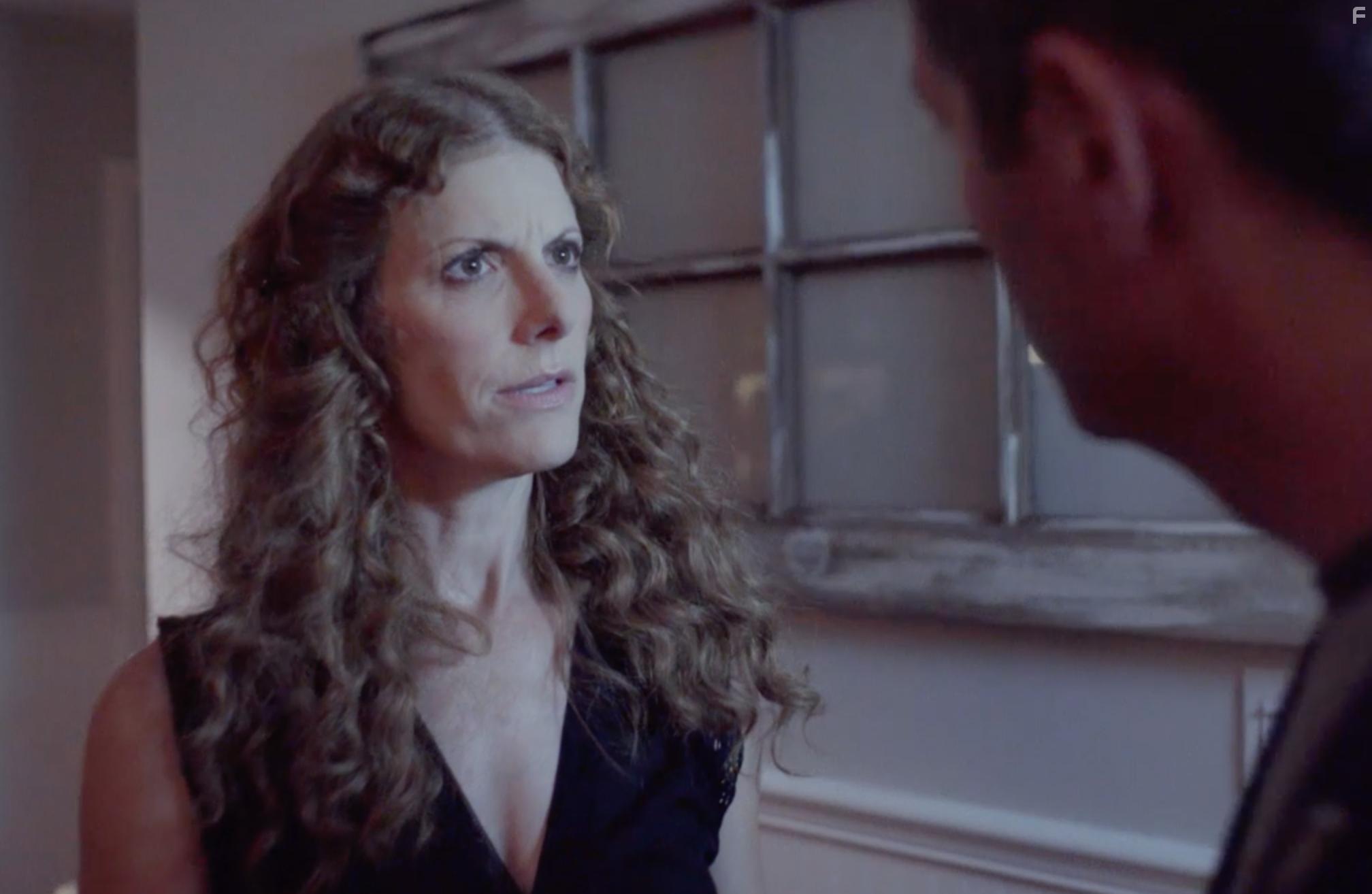 Elisa Nixon and Kipp Tribble in Coffin 2 (2017)