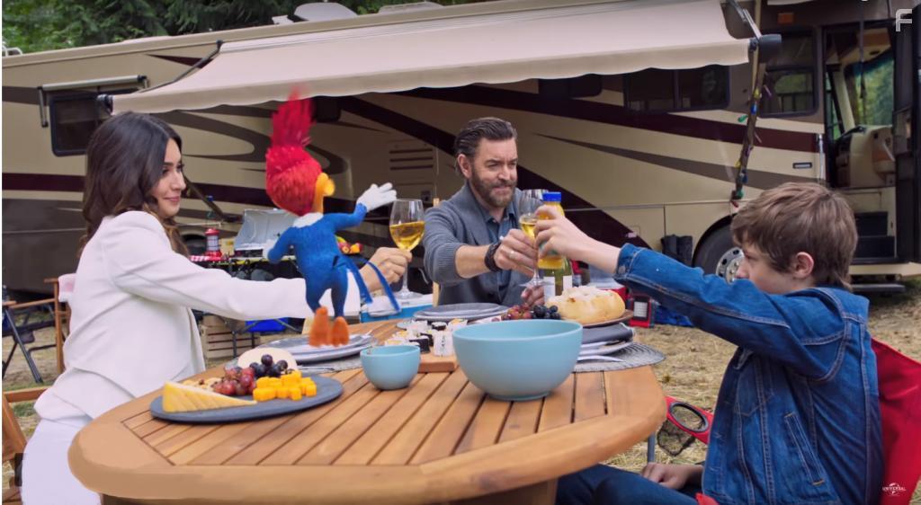 Timothy Omundson, Eric Bauza, Thaila Ayala, and Graham Verchere in Woody Woodpecker (2017)