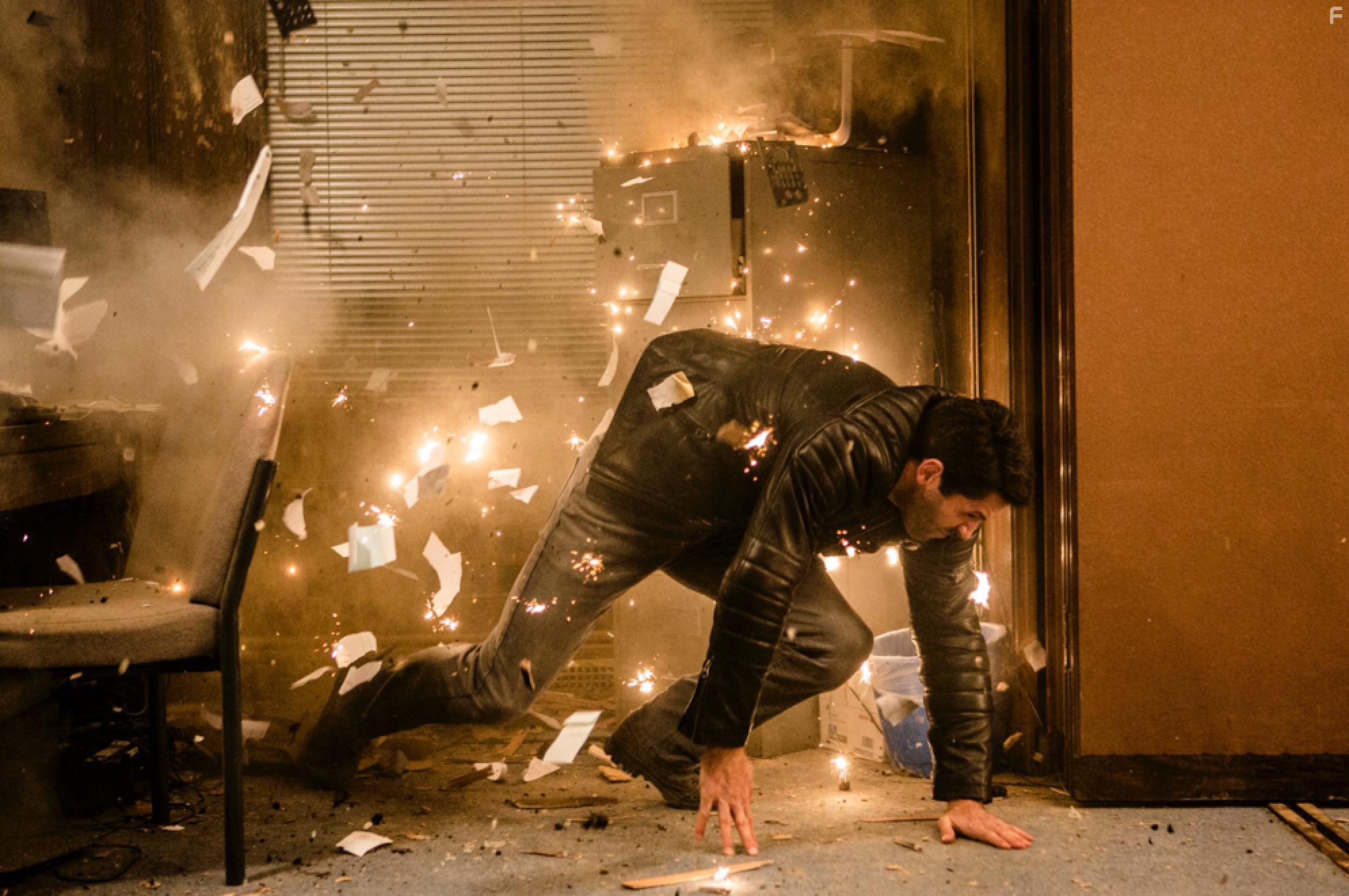 Scott Adkins in Accident Man (2018)