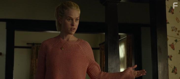 Alice Eve in Please Stand By (2017)