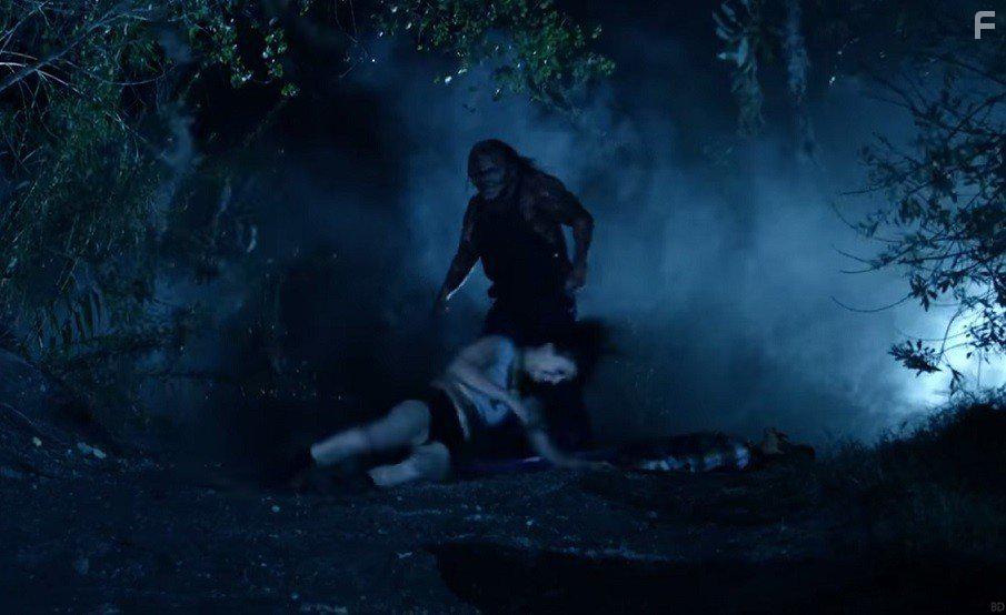 Kane Hodder and Laura Ortiz in Victor Crowley (2017)