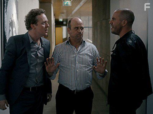 Jeroen van Koningsbrugge and Dennis van de Ven in Smeris (2014)