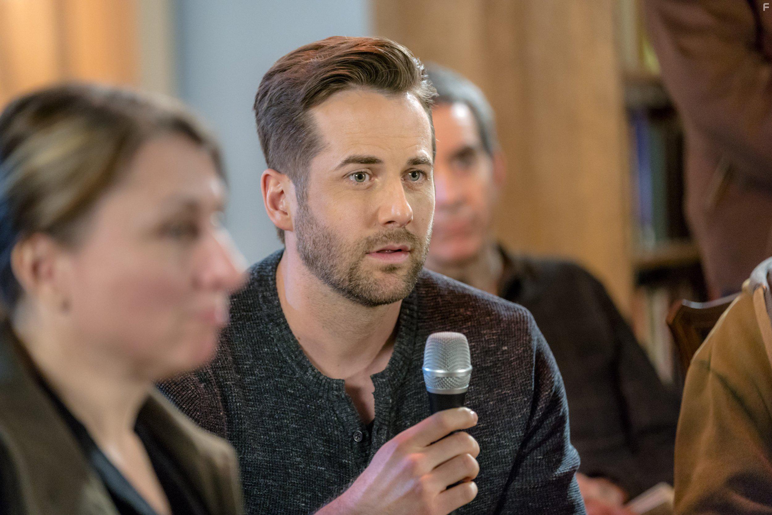 Niall Matter in Frozen in Love (2018)