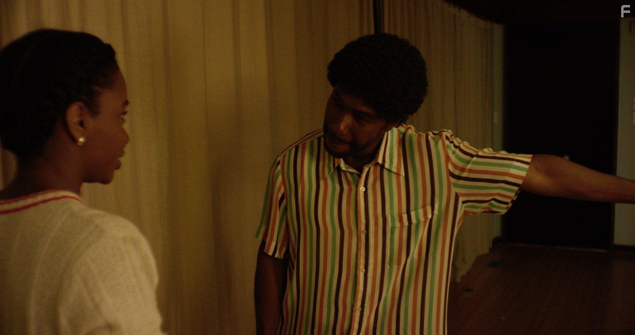 Dexter Tillis and Teyonah Parris in Love Under New Management: The Miki Howard Story (2016)