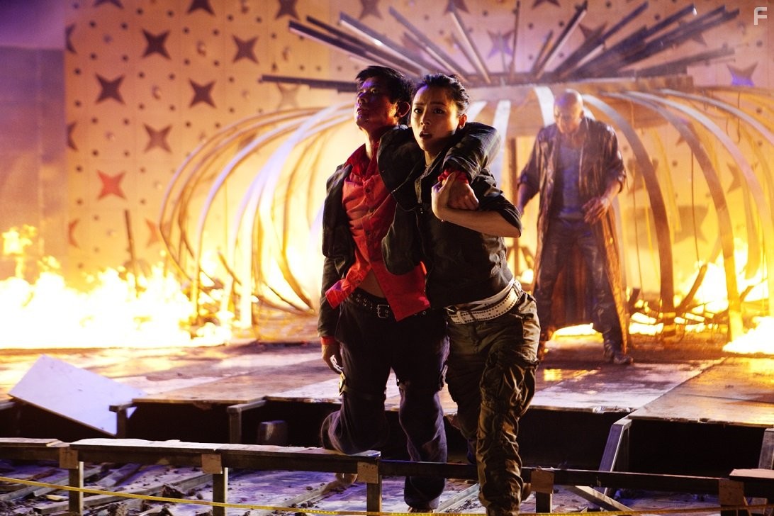 Aaron Kwok and Jingchu Zhang in Chun sing gai bei (2010)