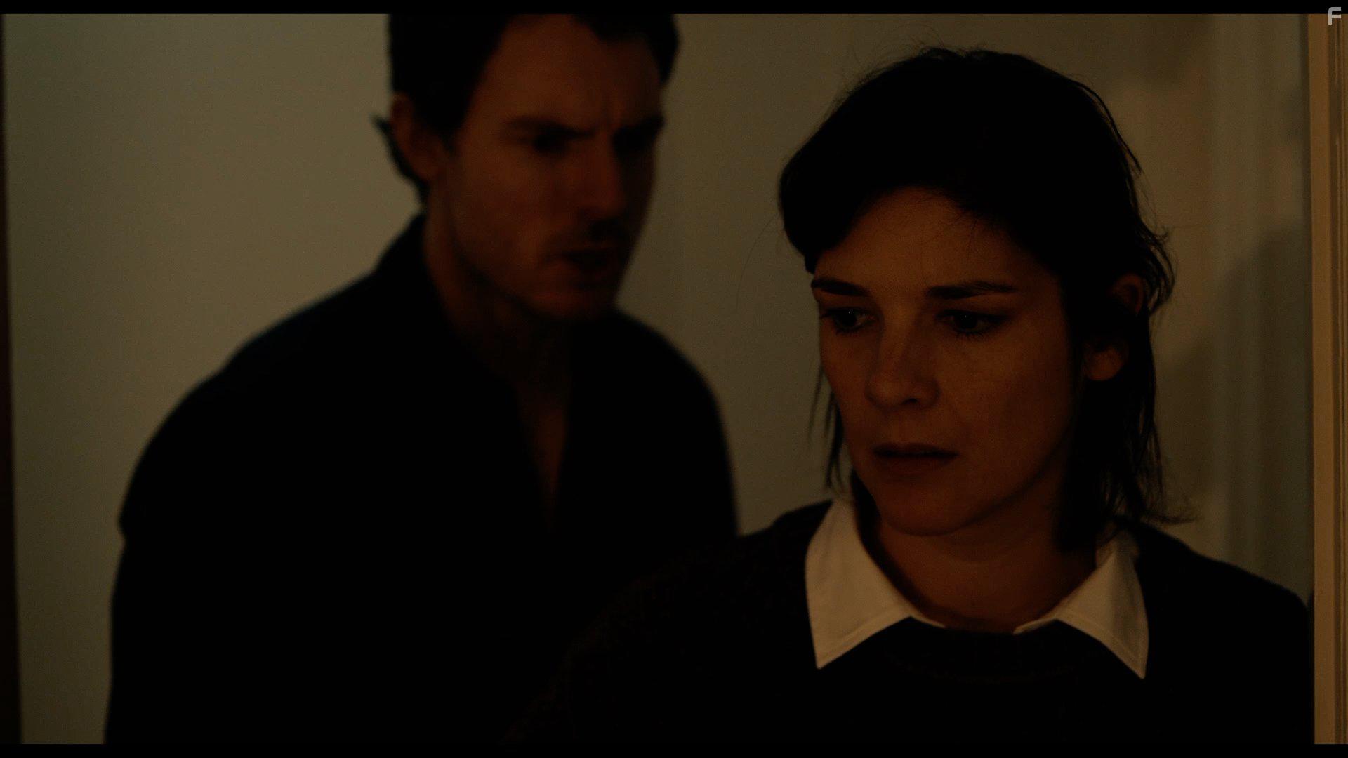 Jasmine Hyde and Richard Flood in The Unseen (2017)