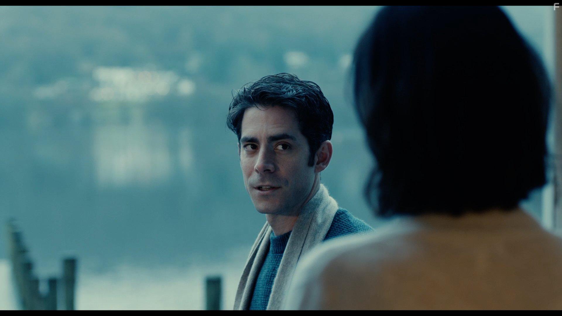 Jasmine Hyde and Simon Cotton in The Unseen (2017)