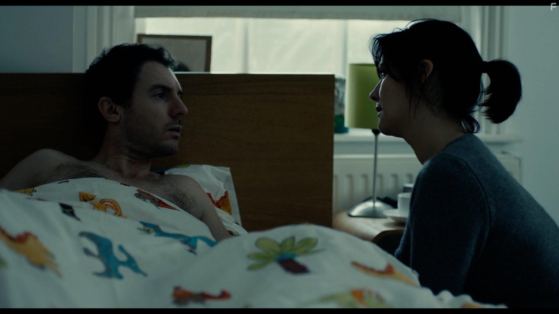 Jasmine Hyde and Richard Flood in The Unseen (2017)