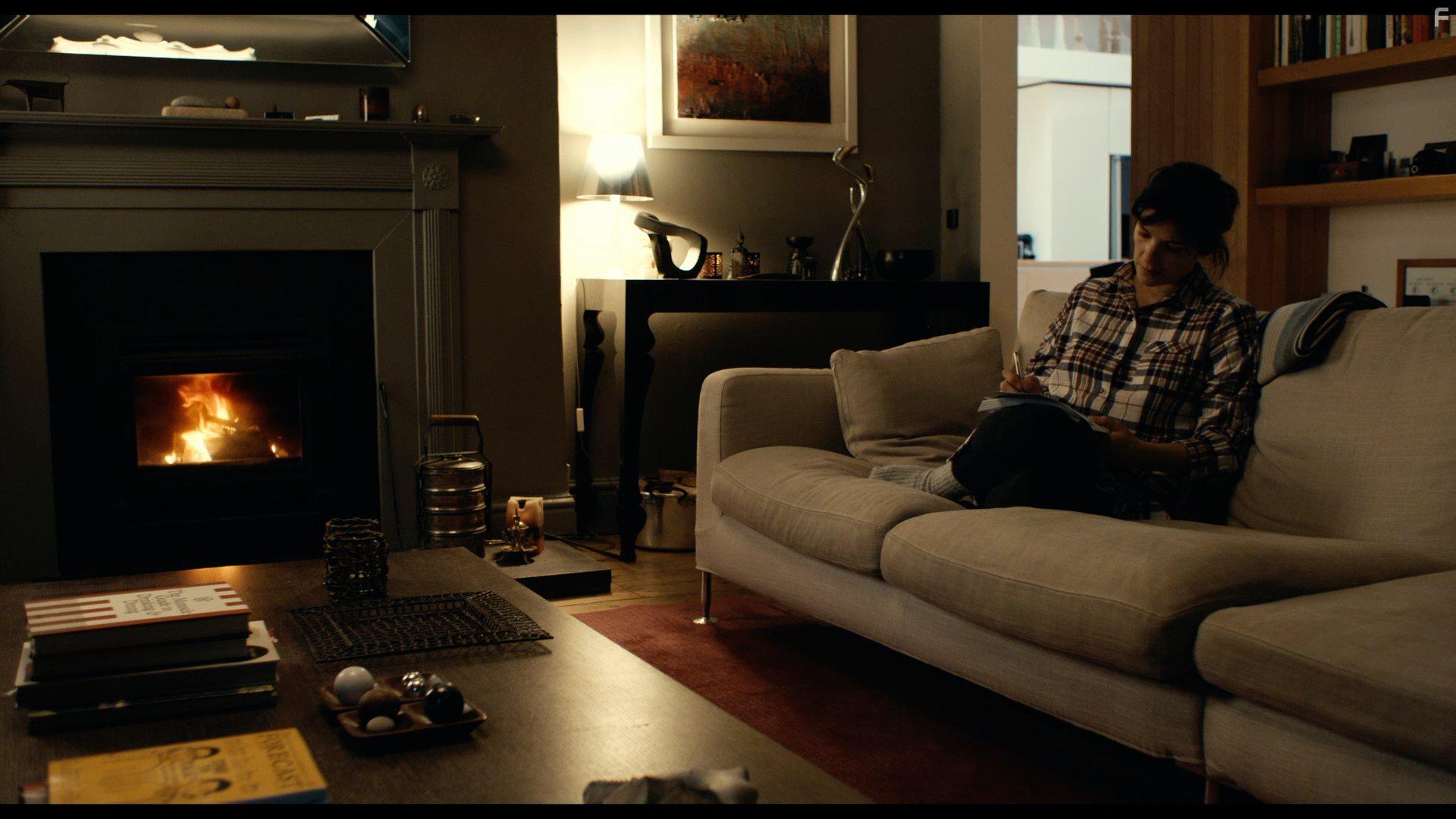 Jasmine Hyde in The Unseen (2017)