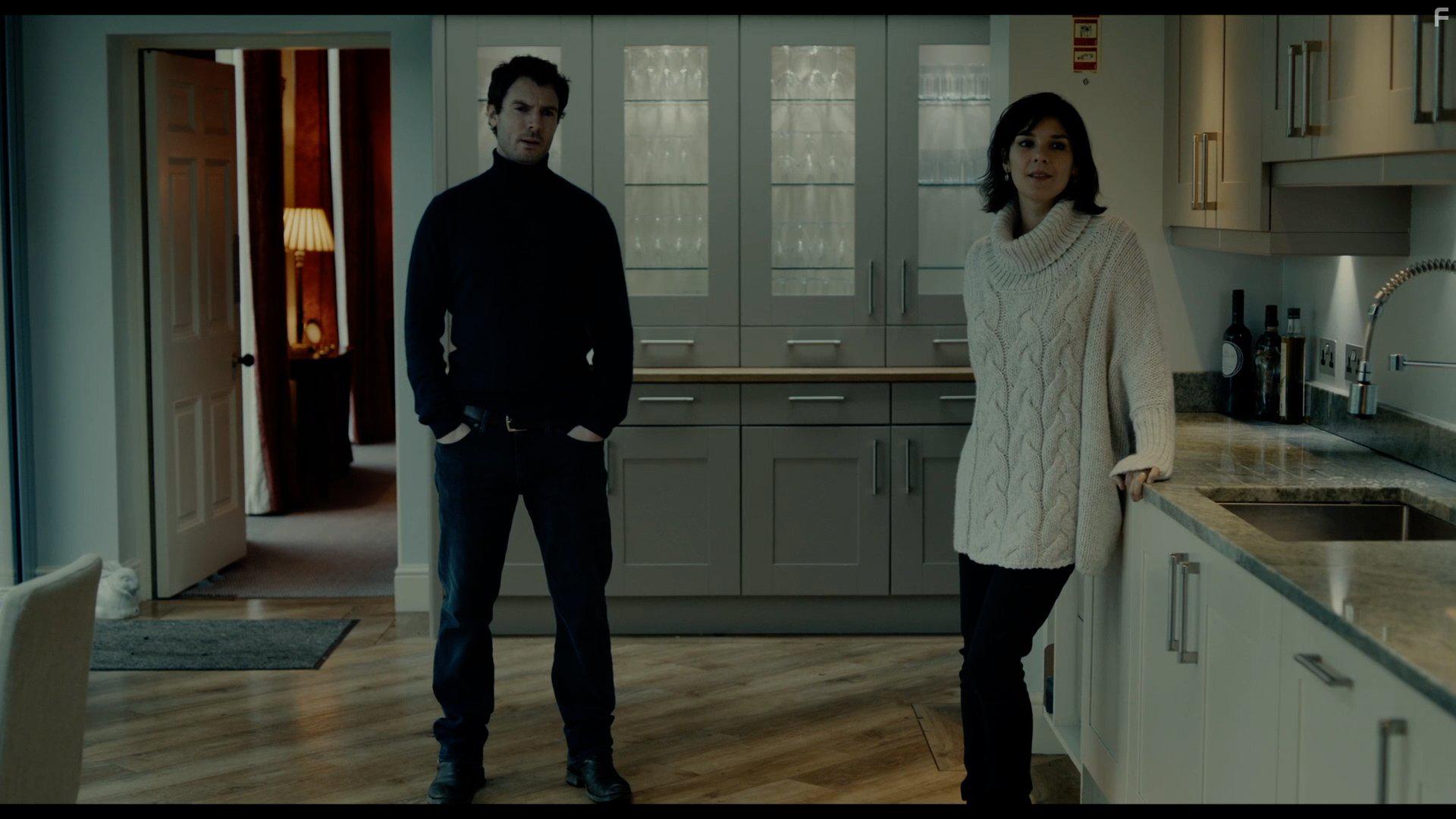 Jasmine Hyde and Richard Flood in The Unseen (2017)