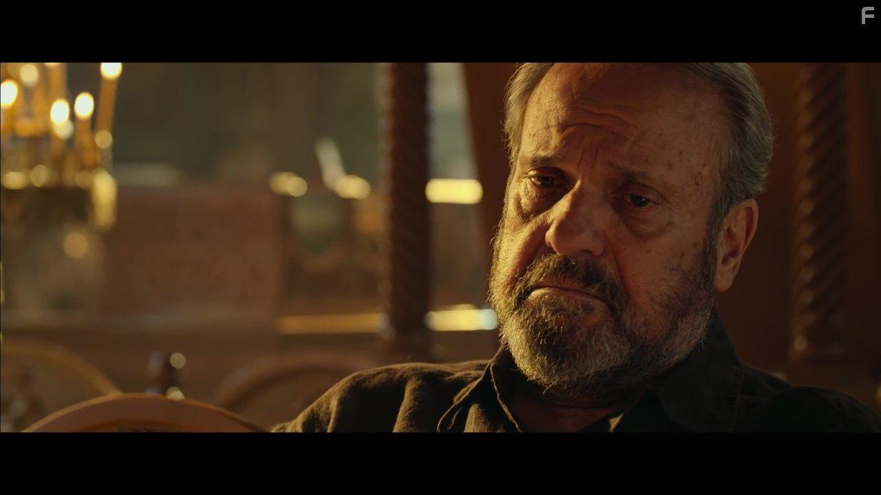 Minas Hatzisavvas in Enas allos kosmos (2015)