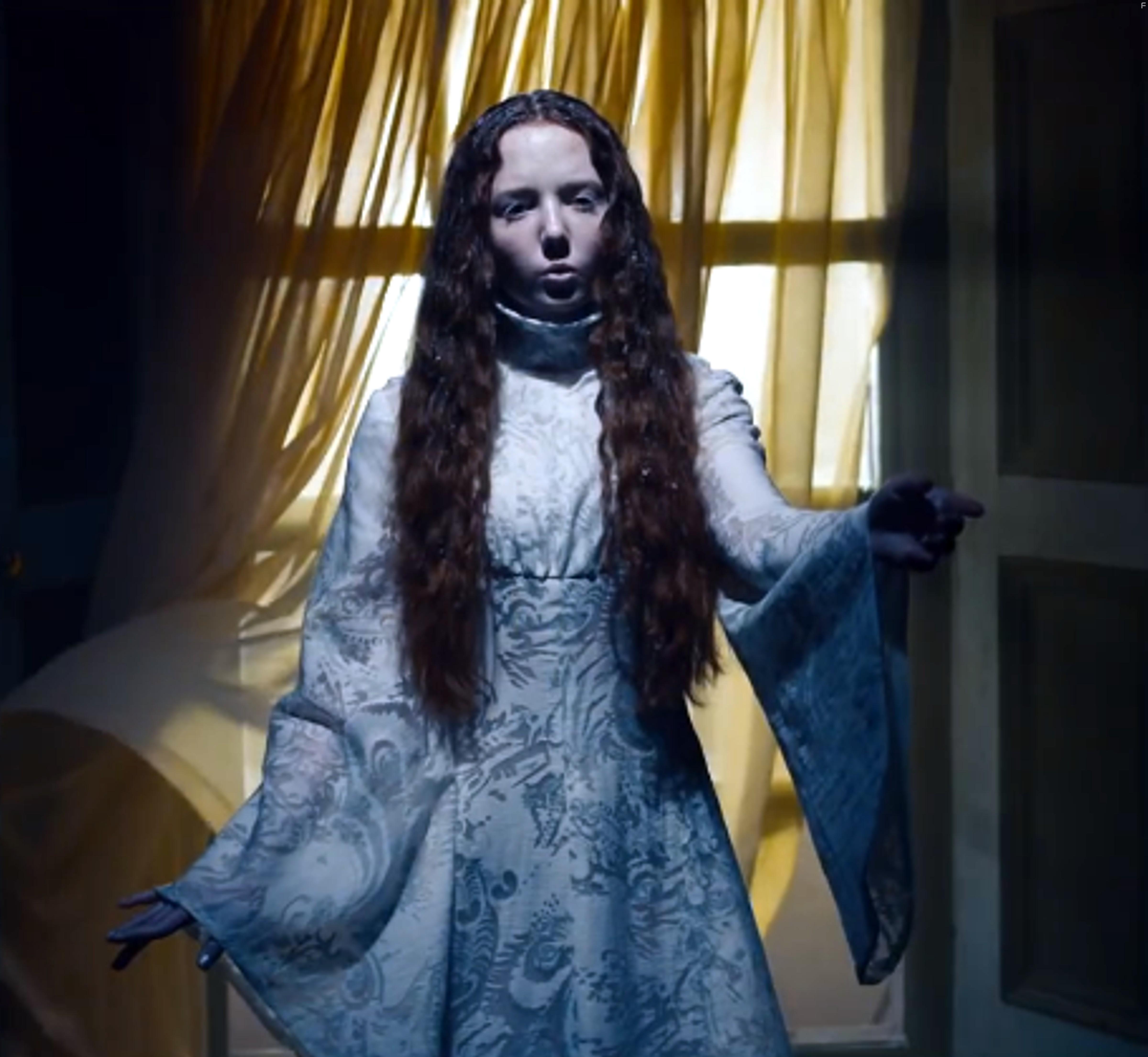 Anna Murphy in The Man Who Invented Christmas (2017)