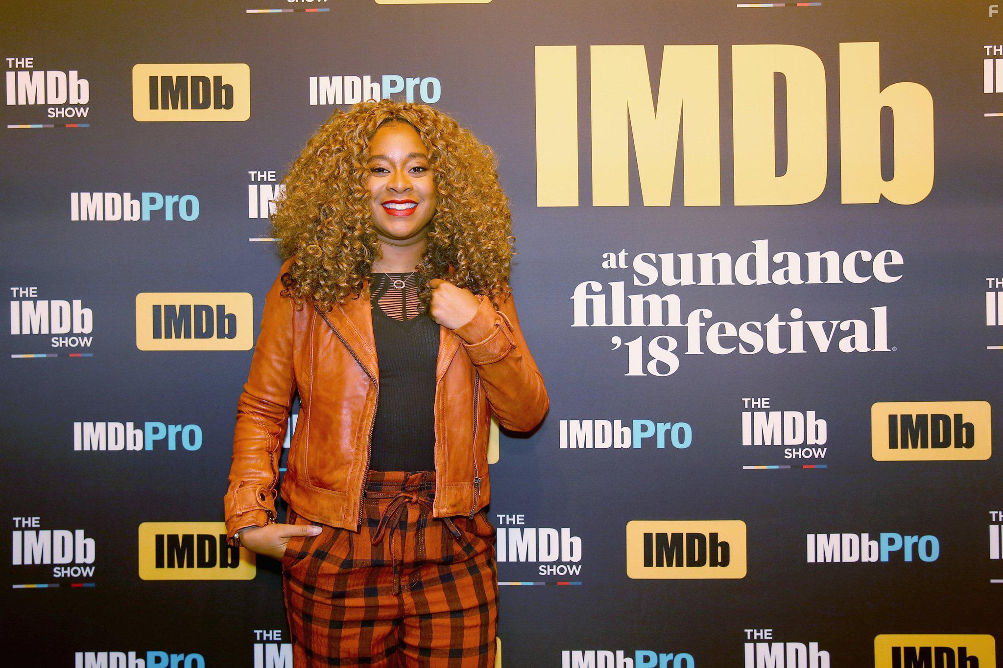 Phoebe Robinson in 2 Dope Queens (2018)