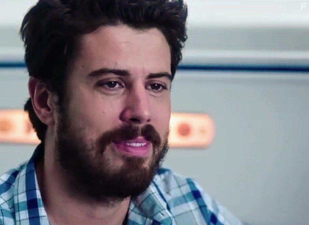 Toby Kebbell in The Female Brain (2017)