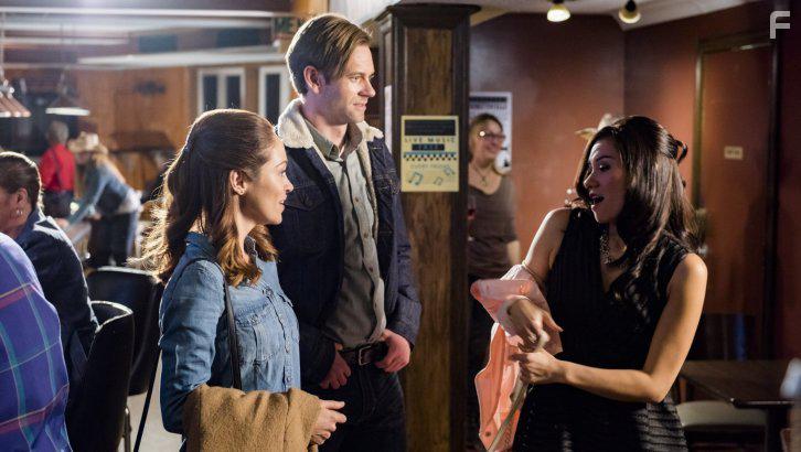 Eric Johnson, Autumn Reeser, and Vanessa Matsui in Valentine Ever After (2016)