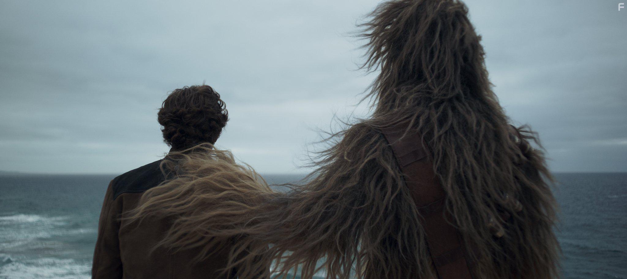 Alden Ehrenreich and Joonas Suotamo in Solo: A Star Wars Story (2018)