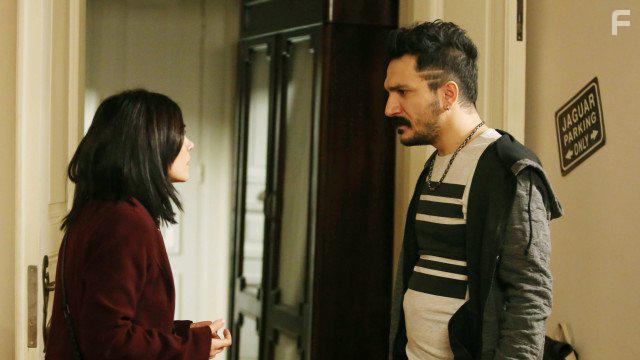 Zeynep amci and Inan Konuku in Adi: Zehra (2018)