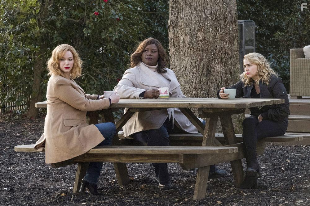 Christina Hendricks, Retta, and Mae Whitman in Good Girls (2018)