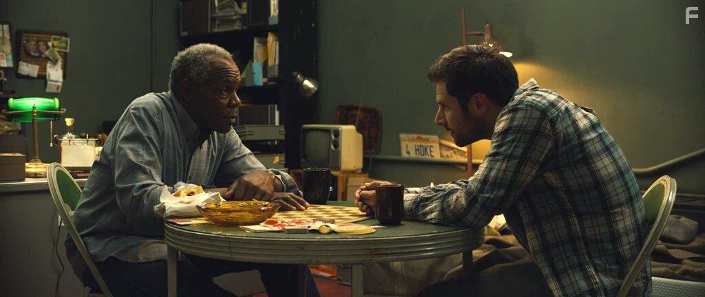 Danny Glover and James Roday in Pushing Dead (2016)