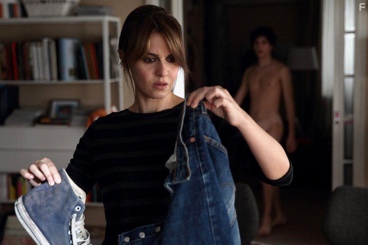 Paola Cortellesi and Eduardo Valdarnini in Qualcosa di nuovo (2016)