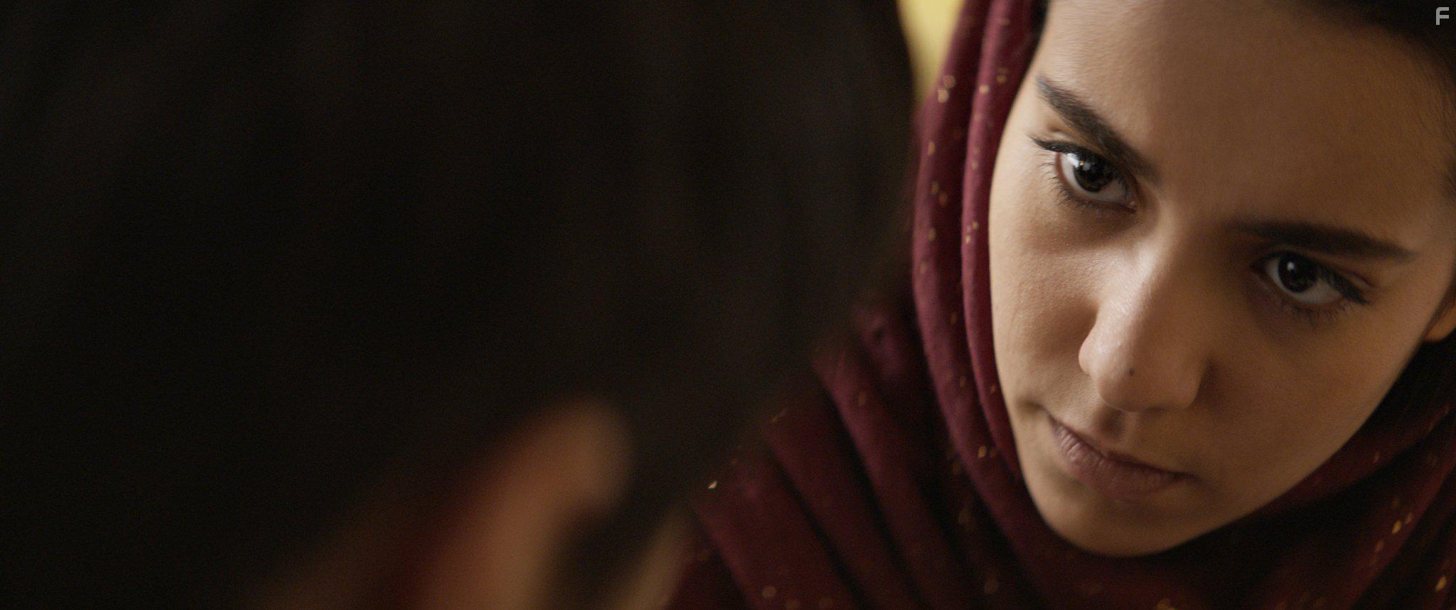 Lina El Arabi in Noces (2016)