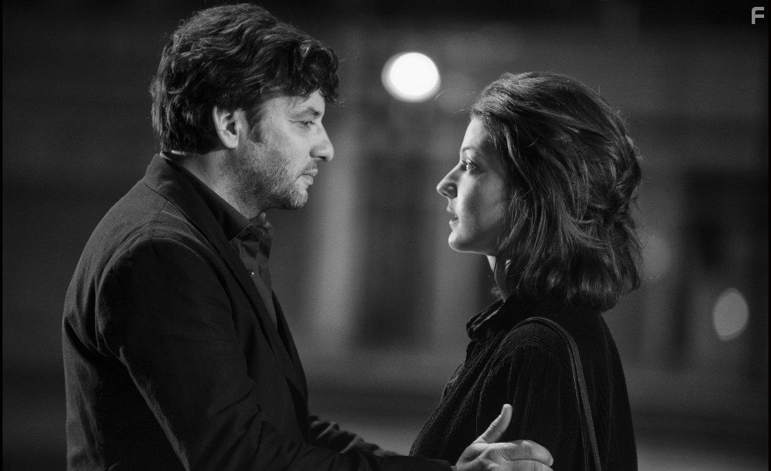 ric Caravaca and Esther Garrel in L'amant d'un jour (2017)