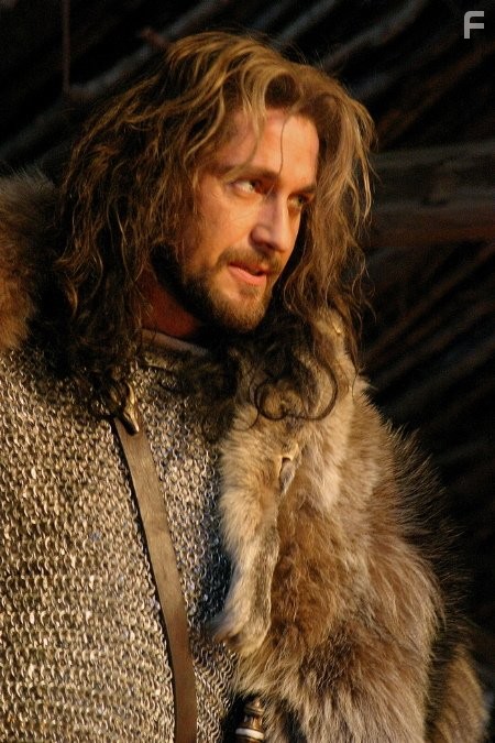 Gerard Butler in Беовульф и Грендель (2005)