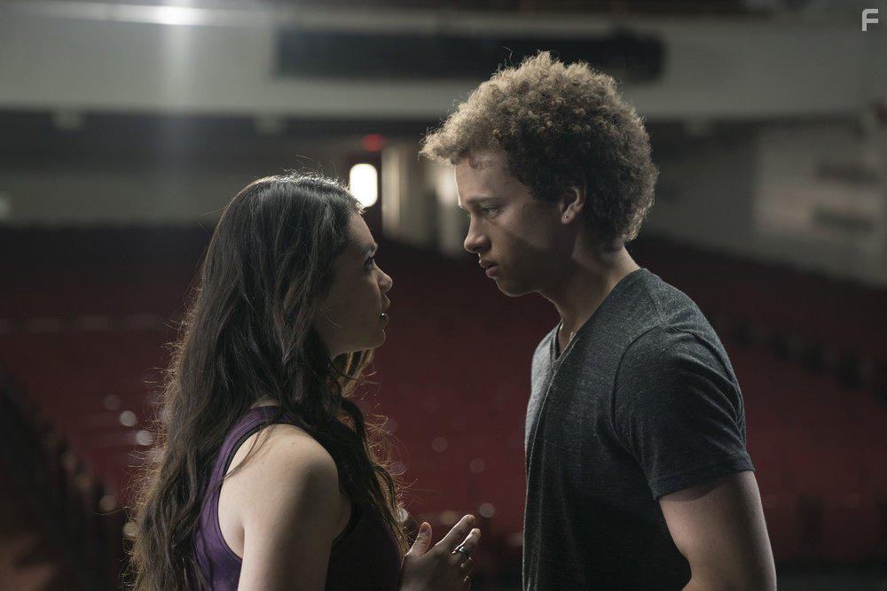 Damon J. Gillespie and Auli'i Cravalho in Rise (2017)