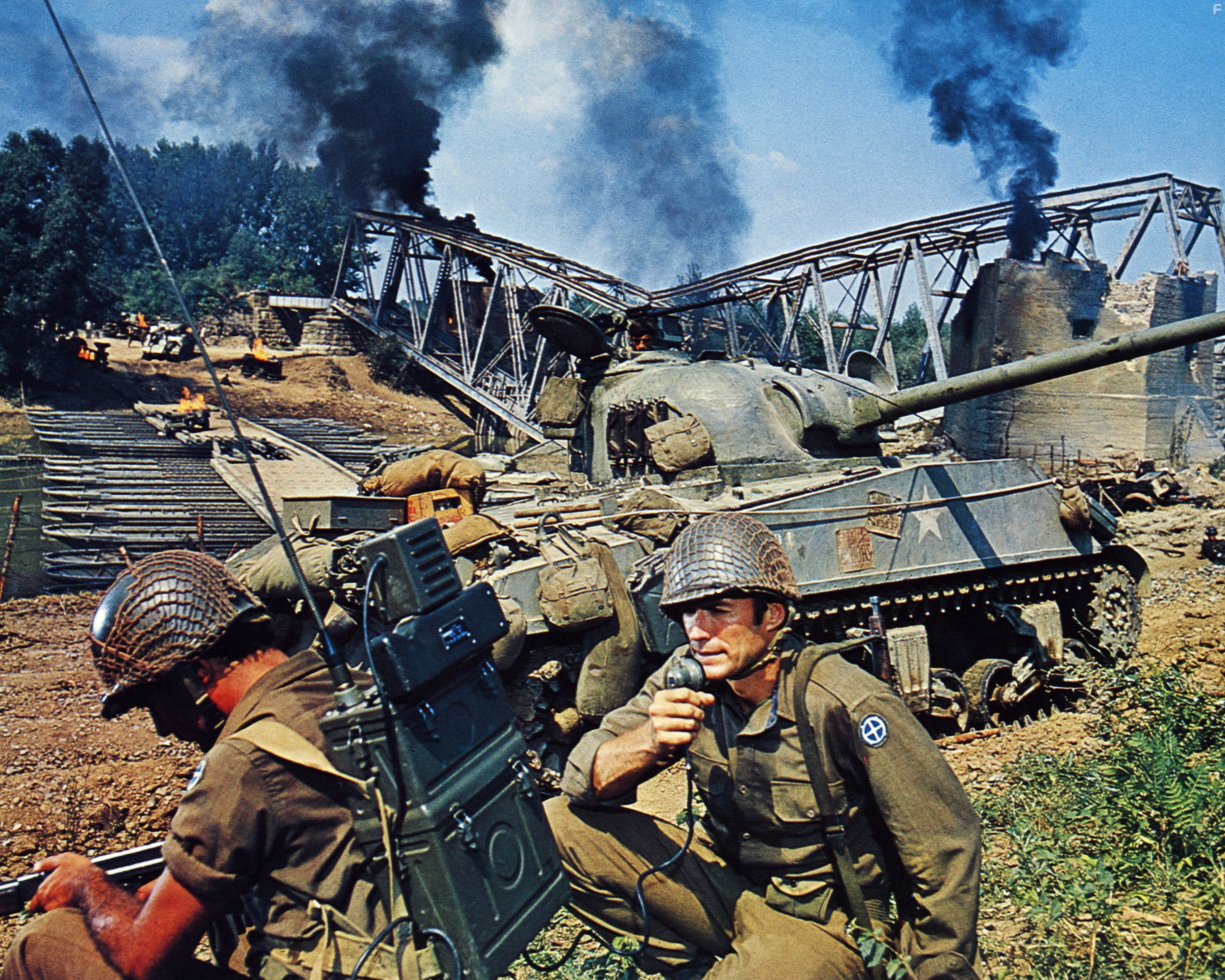 Clint Eastwood in Герои Келли (1970)