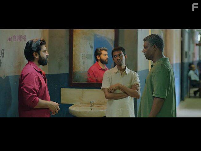 Nivin Pauly, Althaf Salim, and Binu Pappu in Sakhavu (2017)