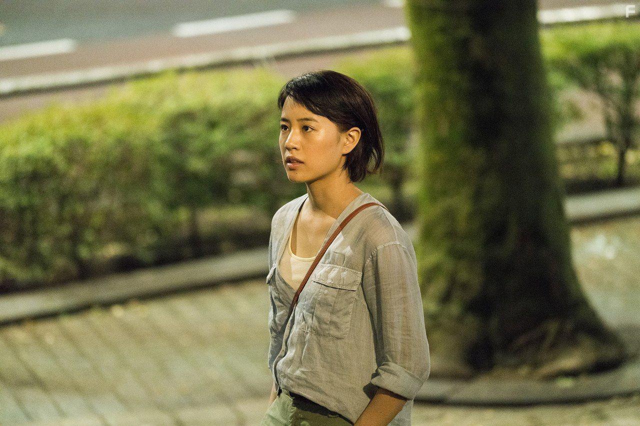 Небо ночью всегда густого синего цвета