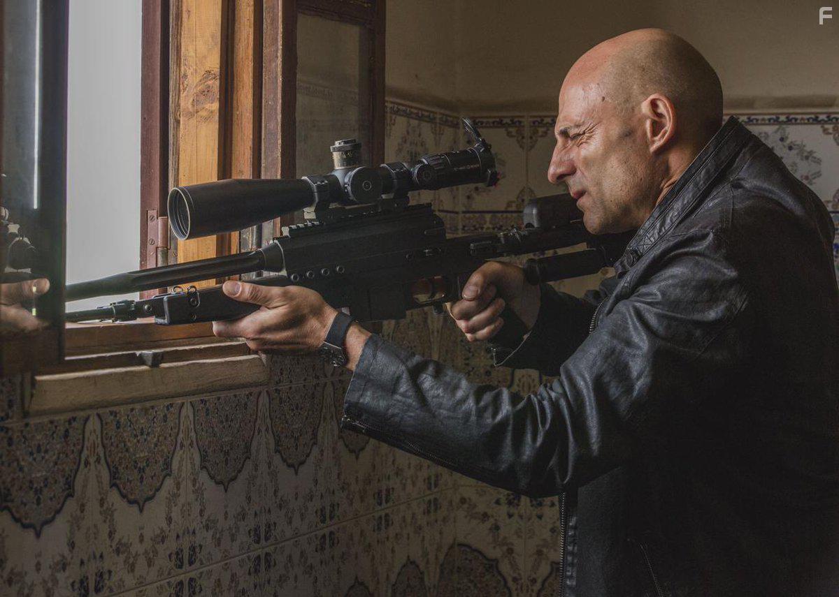 Mark Strong in Deep State (2018)