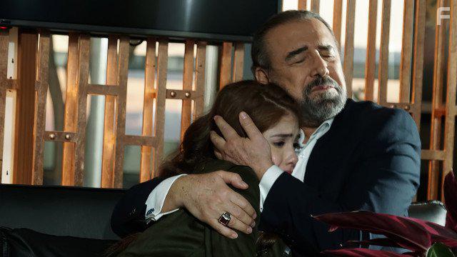 Cihan nal and Su Kutlu in Cukurdere (2018)