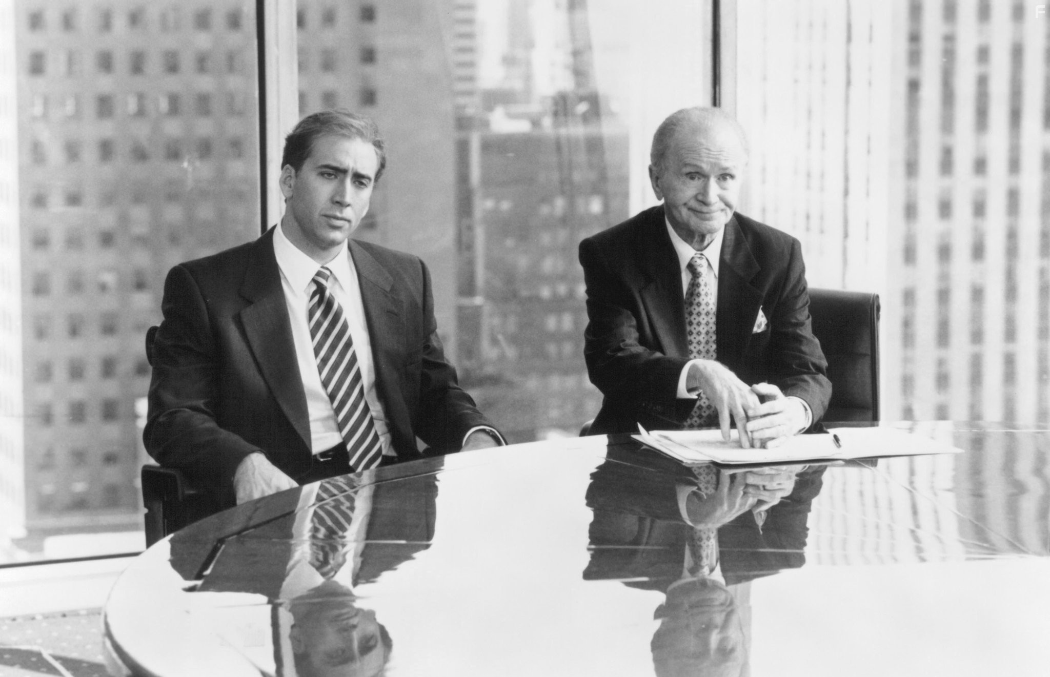 Nicolas Cage and Red Buttons in Счастливый случай (1994)