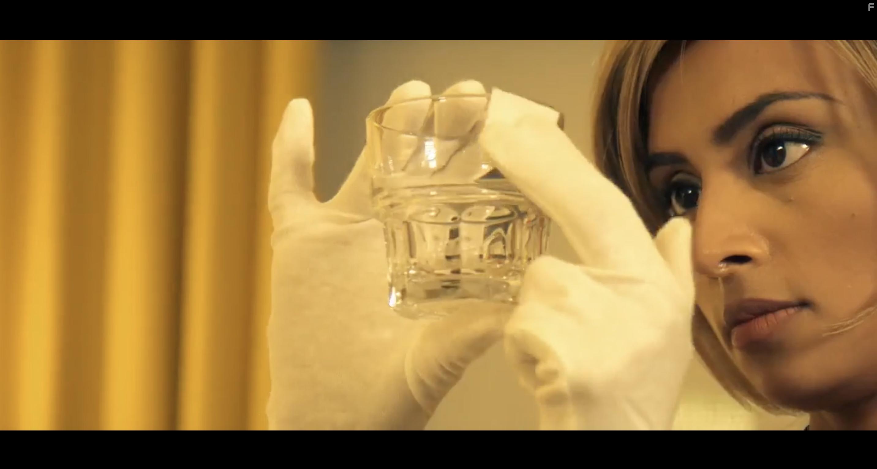 Elisha Kriis in Body of Sin (2018)