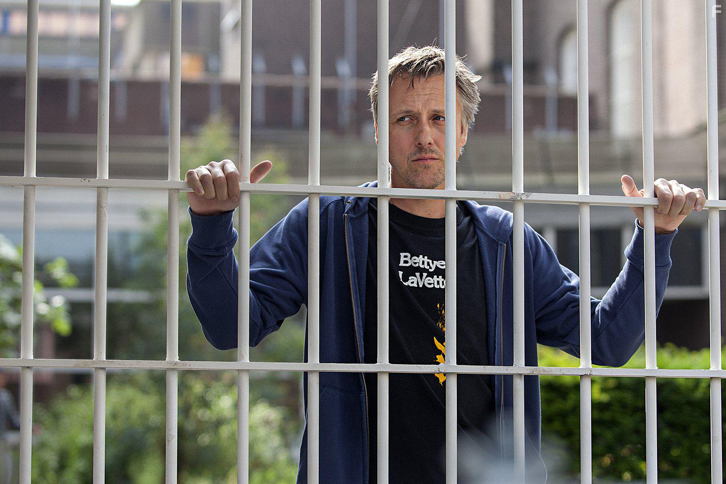 Daan Schuurmans in Nieuwe buren (2014)