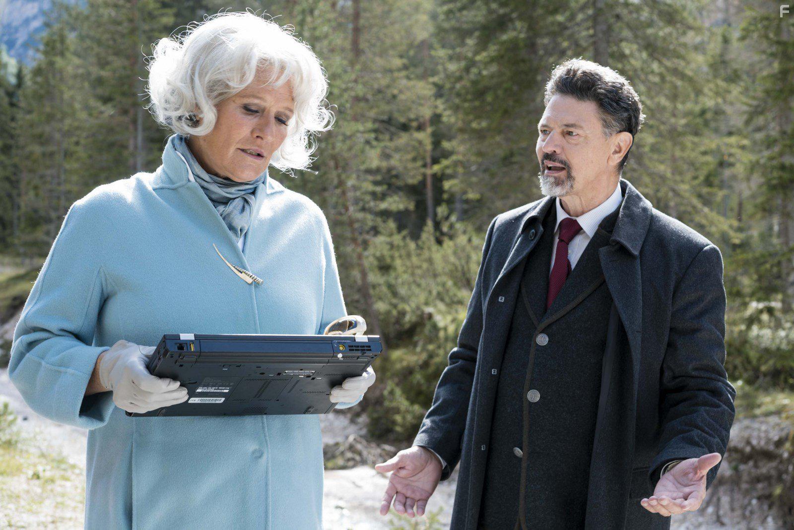 Sebastian Baur and Suzanne von Borsody in Die Pfefferkrner und der Fluch des Schwarzen Knigs (2017)