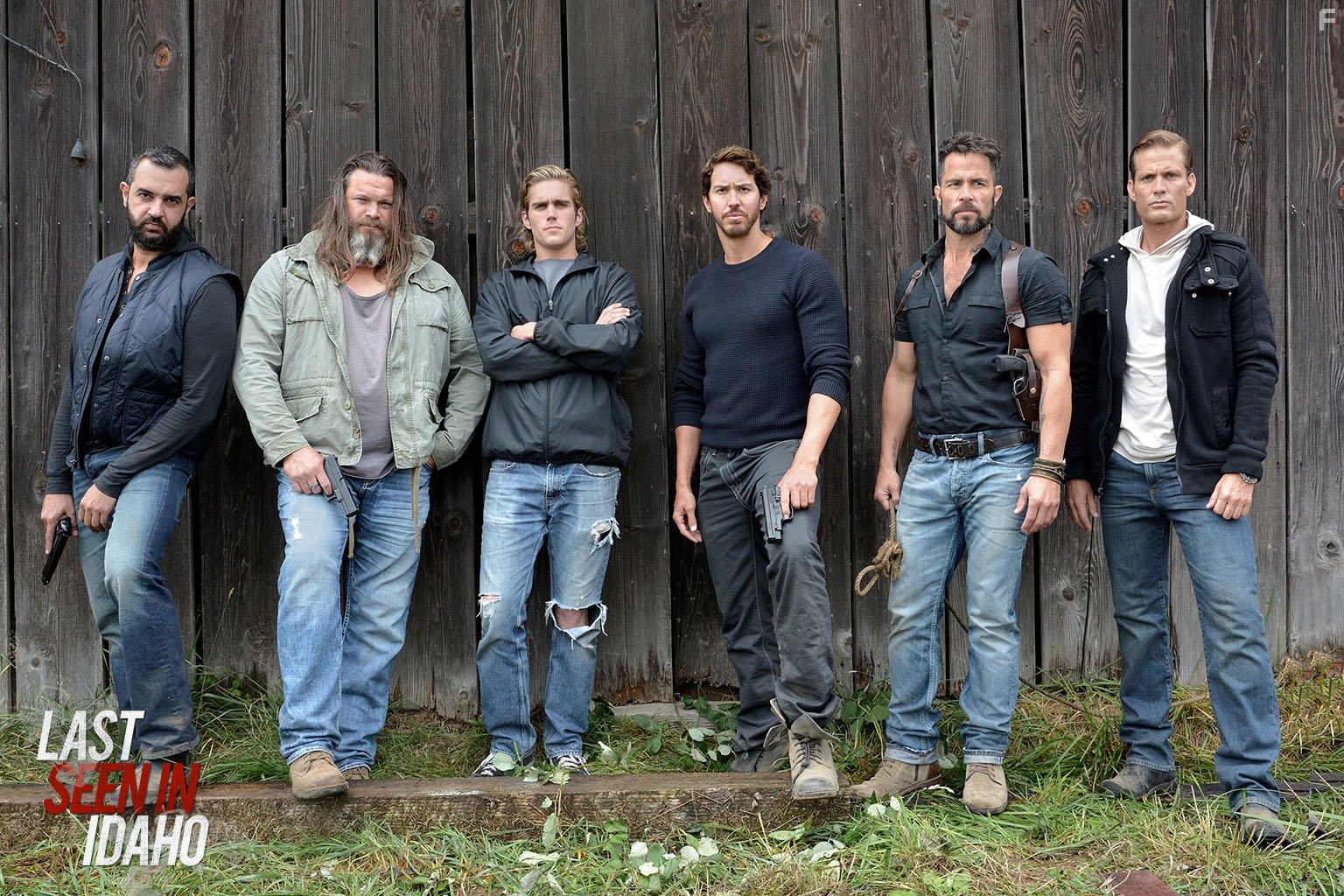 Casper Van Dien, Shawn Christian, Wes Ramsey, Kevin Wayne, Charlie Corella, and Edward Kahl in Last Seen in Idaho (2018)