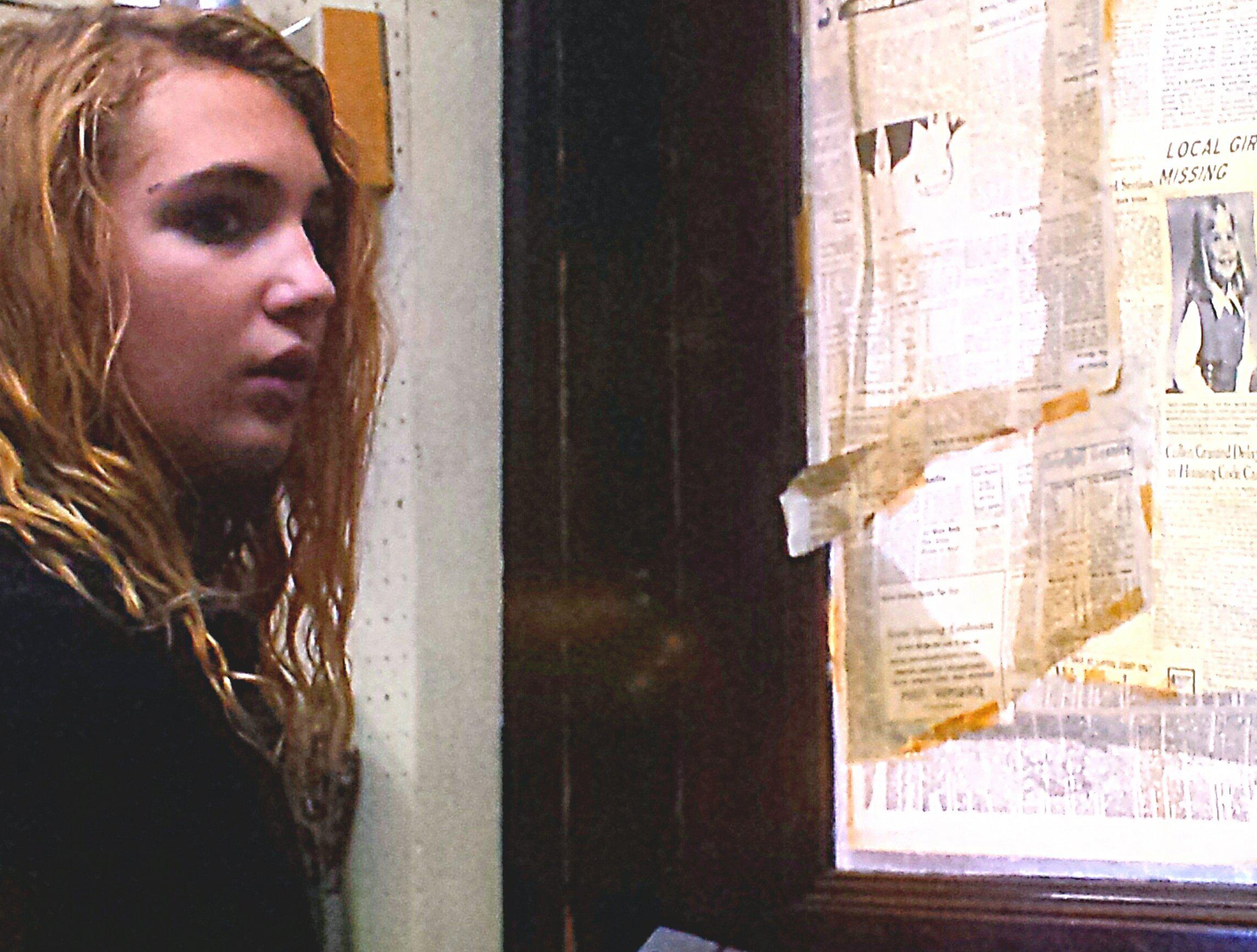 Sophie Nlisse in Wait Till Helen Comes (2016)