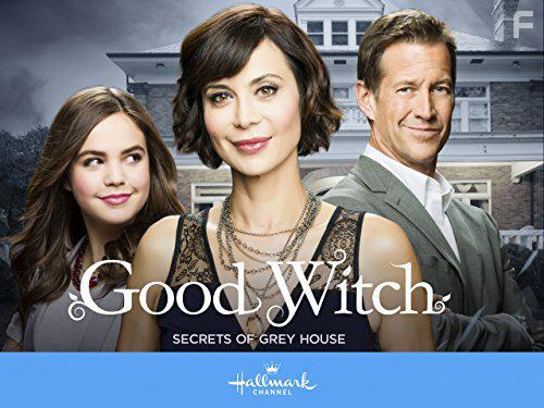 Catherine Bell, James Denton, and Bailee Madison in Good Witch (2015)