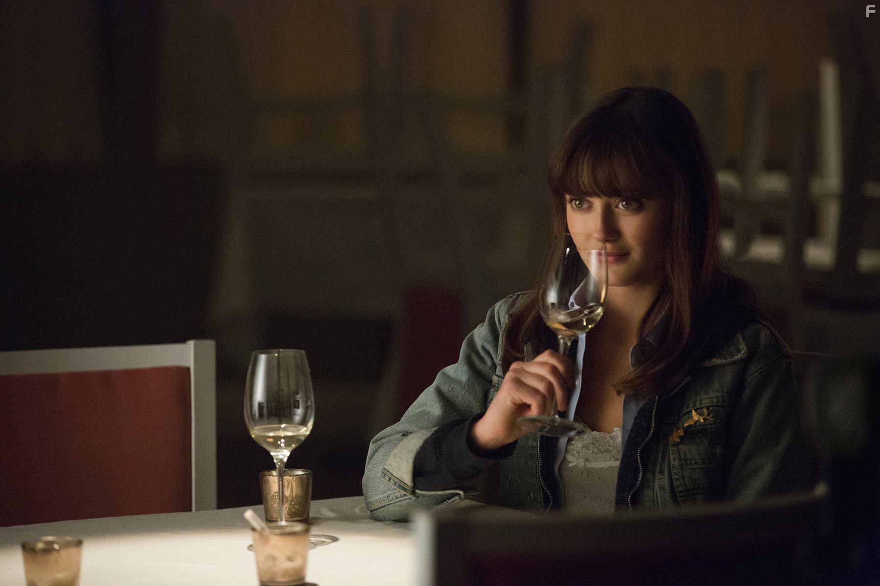 Ella Purnell in Sweetbitter (2018)
