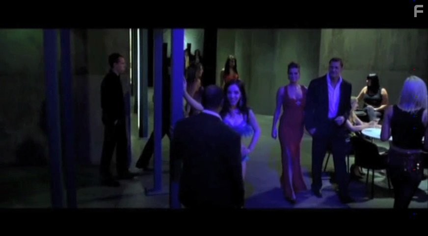 Мрачная тень