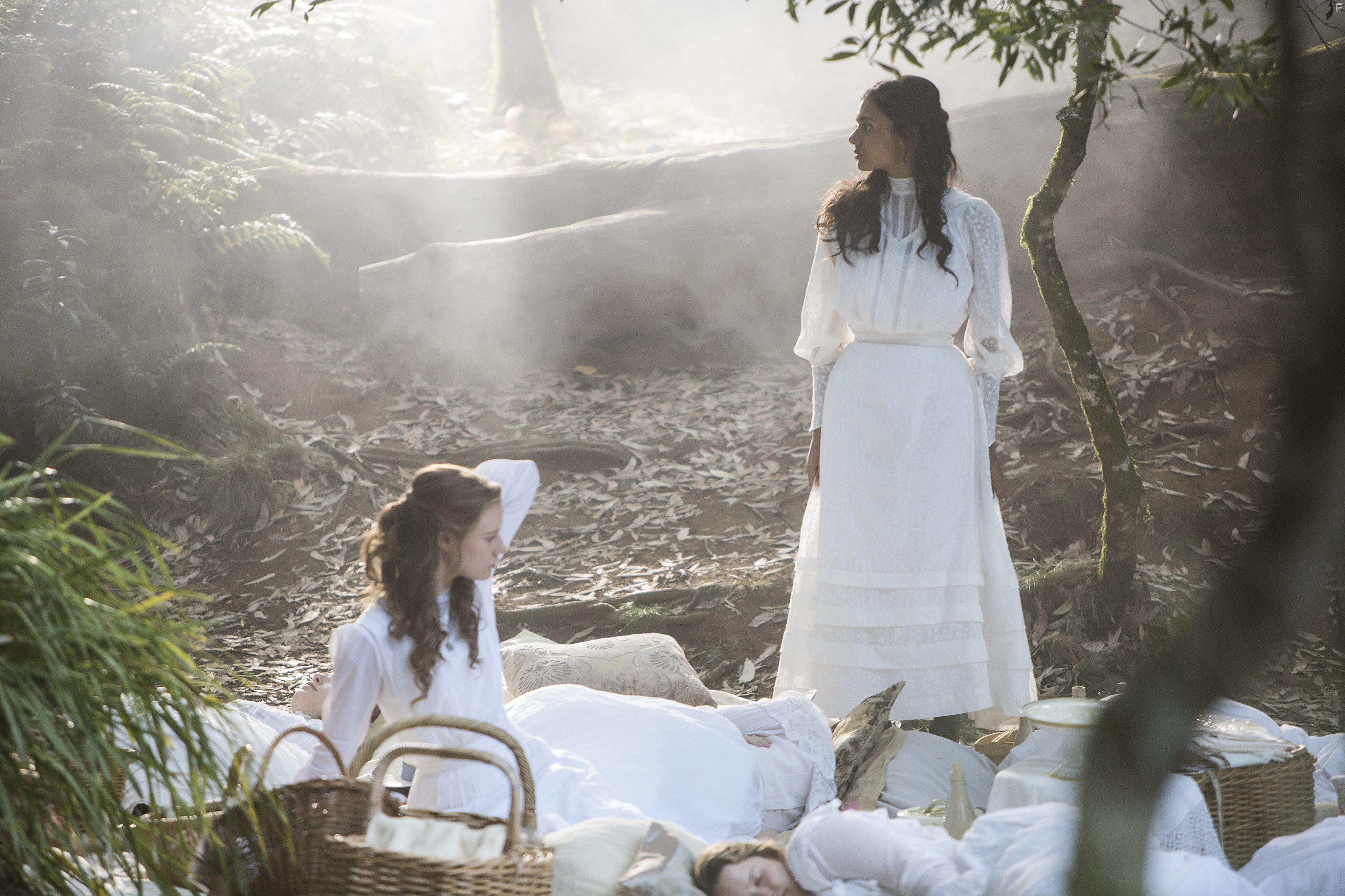 Picnic at Hanging Rock (2018)