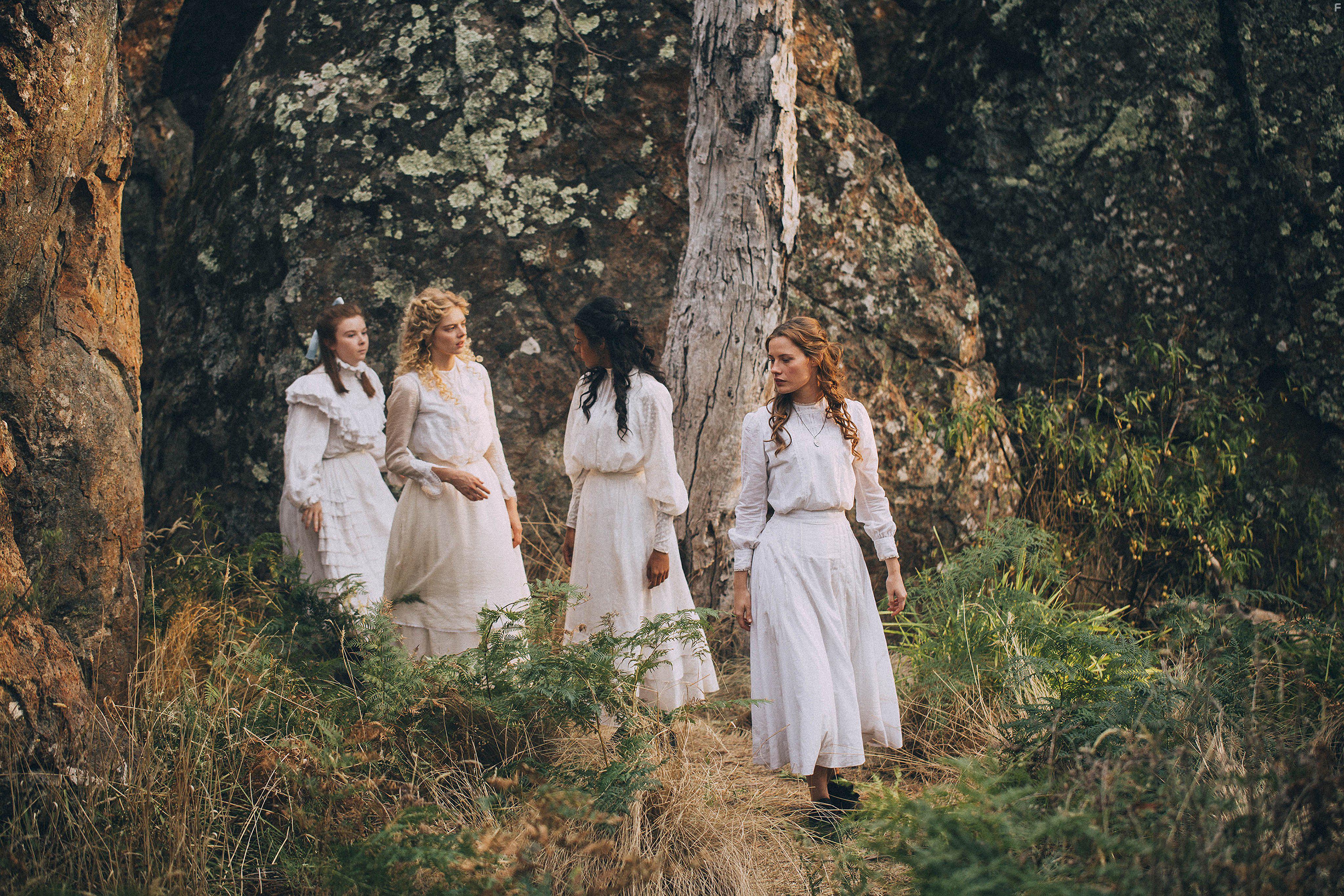 Picnic at Hanging Rock (2018)