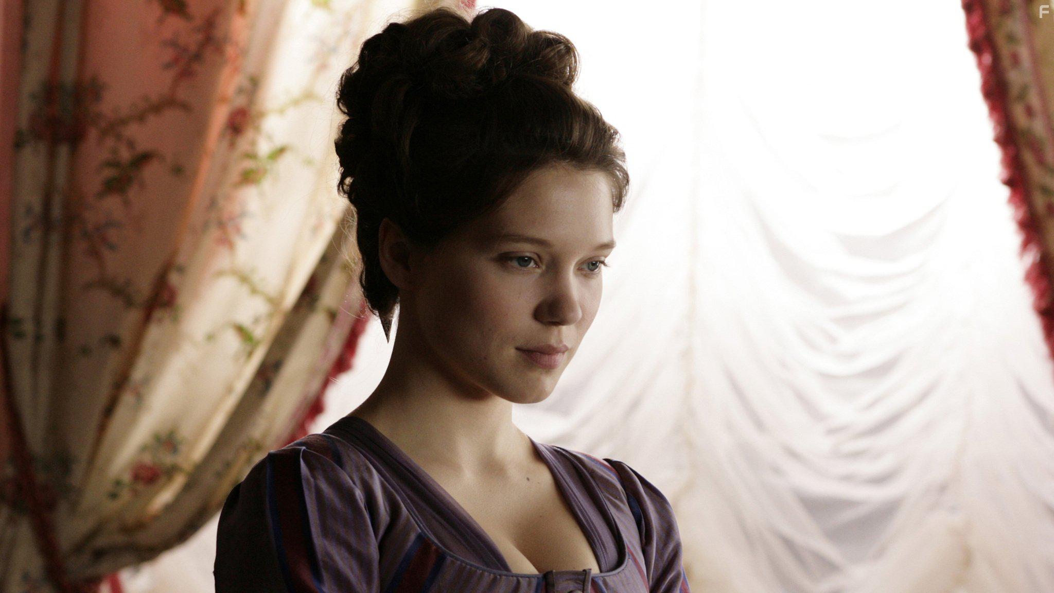 La Seydoux in Les adieux  la reine (2012)