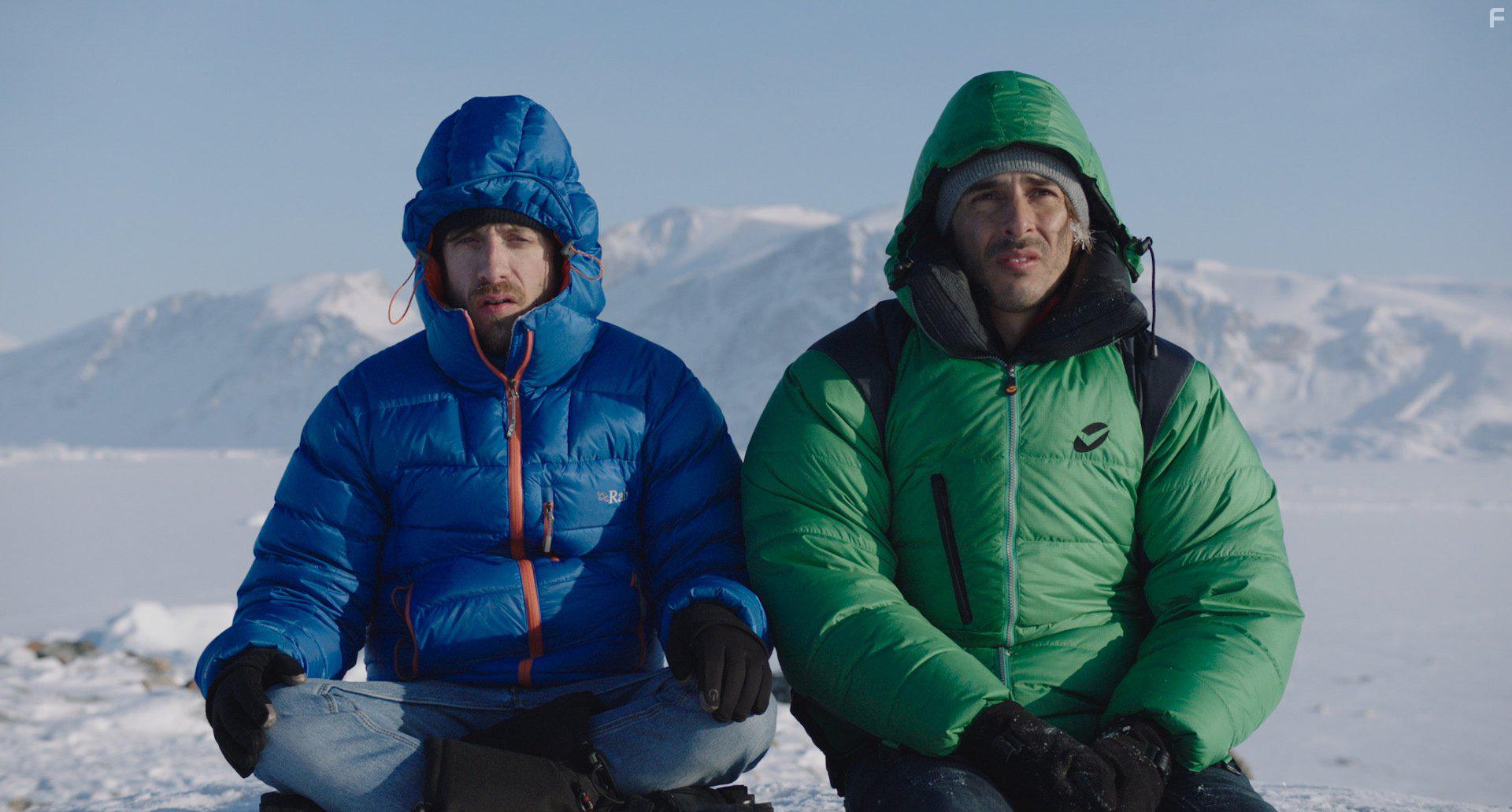 Thomas Blanchard and Thomas Scimeca in Le voyage au Groenland (2016)