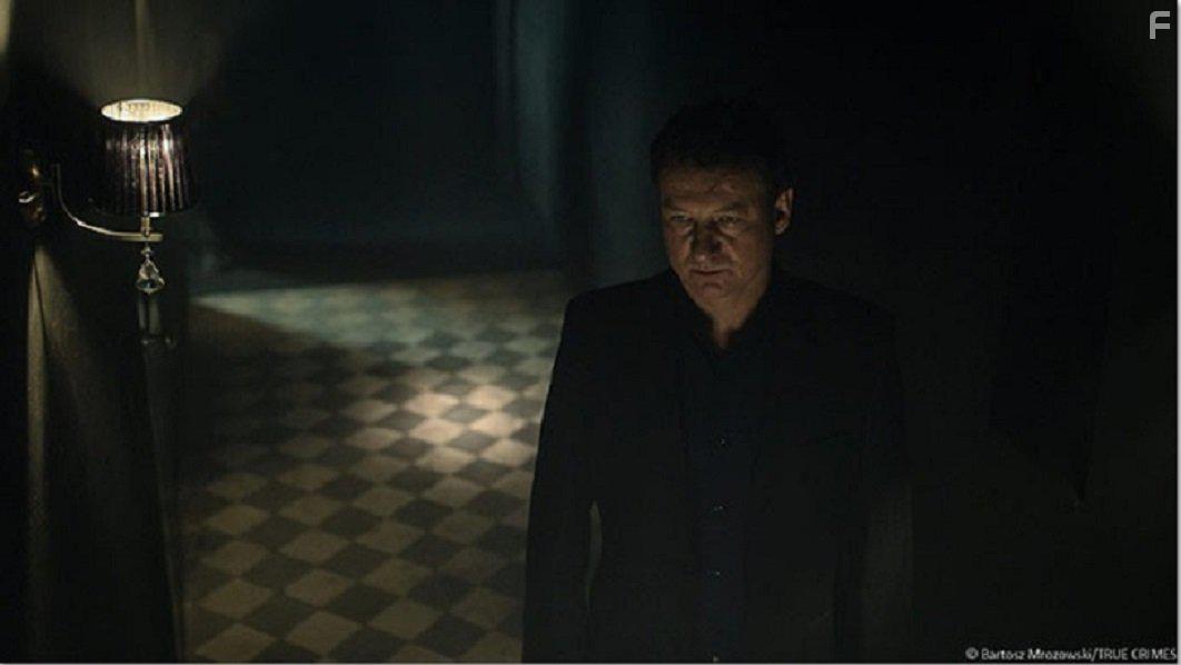 Robert Wieckiewicz in True Crimes (2016)