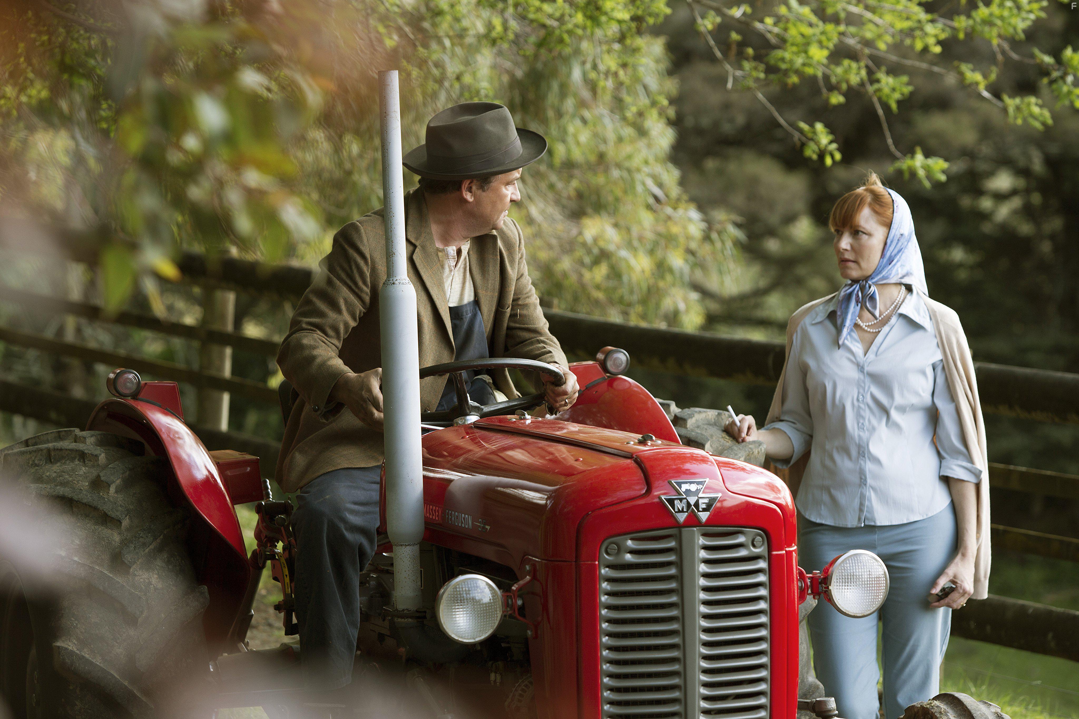 Peter Ford and Vanessa Riddell in West of Eden (2017)