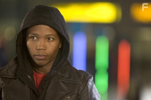 Presley Chweneyagae in Цоци (2005)