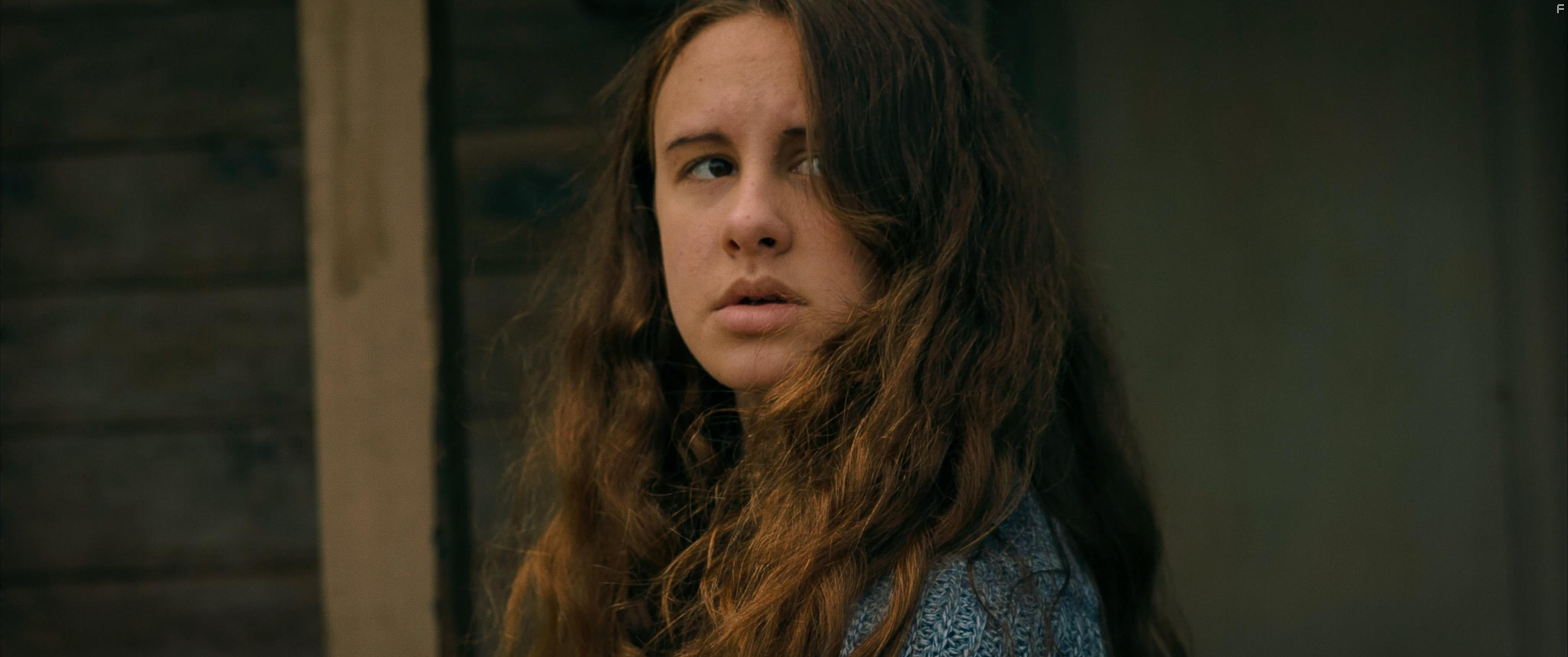Phoebe Jacobs in Manifest: The Chryzinium Era (2017)